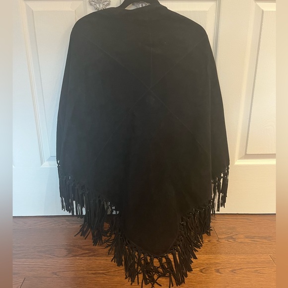 Pinotti made in Italy Black Leather/Suede fringe shawl - Picture 6 of 9